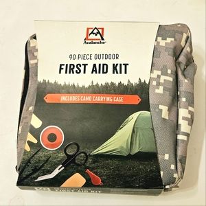 Avalanche 90 Piece Outdoor FIRST AID Kit NEW Digital Camo